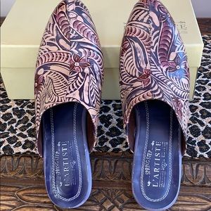 L’Artiste clogs